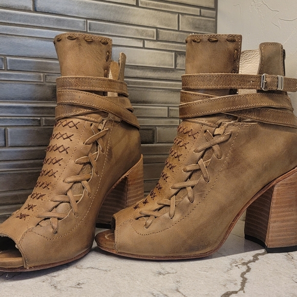 Freebird Eagle size 8 - Picture 3 of 8